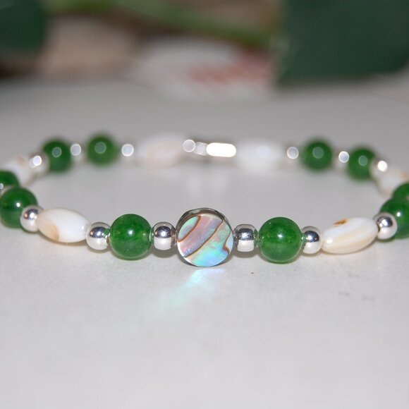 Shell Beaded Bracelet,Green Jade and Shell Bracelet - Picture 1 of 2